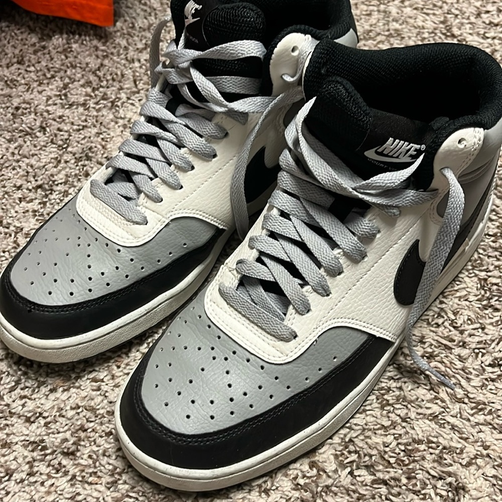 Nike Court Vision